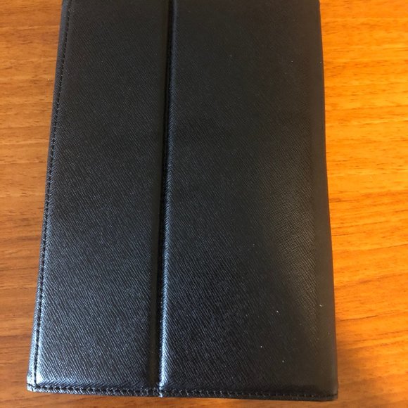 Michael Kors iPad Mini Clutch Case - Picture 6 of 6